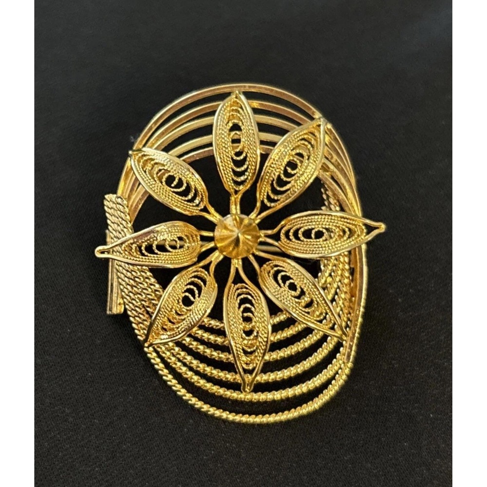 Vintage Pin Brooch Gold Tone Flower Floral Swirl 3D Textured Petals